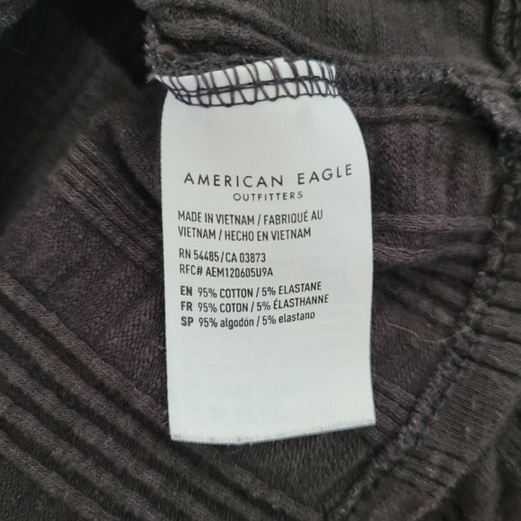 American Eagle Gray Charcoal Cotton Textured Ribbed Crop Top size xS - Picture 4 of 4